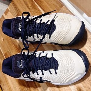 Ladies Asics Running Shoes